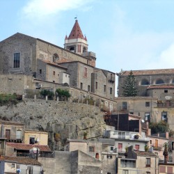 Castiglione Sicilia chiesa San Pietro